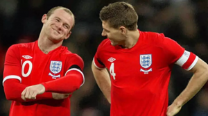 Steven Gerrard και Wayne Rooney σε παιχνίδι της Εθνικής Αγγλίας.