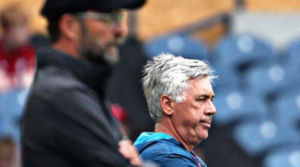 Jurgen Klopp και Carlo Ancelotti στους πάγκους τους κατά τη διάρκεια του χθεσινού φιλικού.
