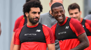 O Salah και ο Wijnaldum σε περσινή προπόνηση της Liverpool.
