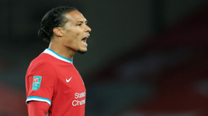 Ο Virgil van Dijk σε μία από τις ελάχιστες φετινές συμμετοχές του.